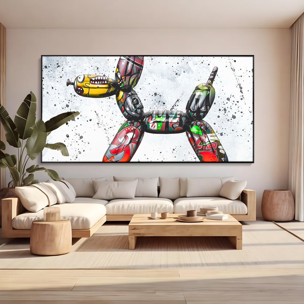 Tablou canvas cu tablou canvas caine din baloane stil grafitti, in rama de aluminiu negru, pe perete intr-un living